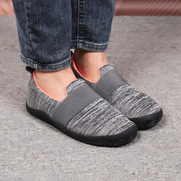 Women's Wide Comfortable Soft Slip On Walking flat shoes 2