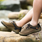 Women's hollowed-out breathable lightweight flat hiking sneakers