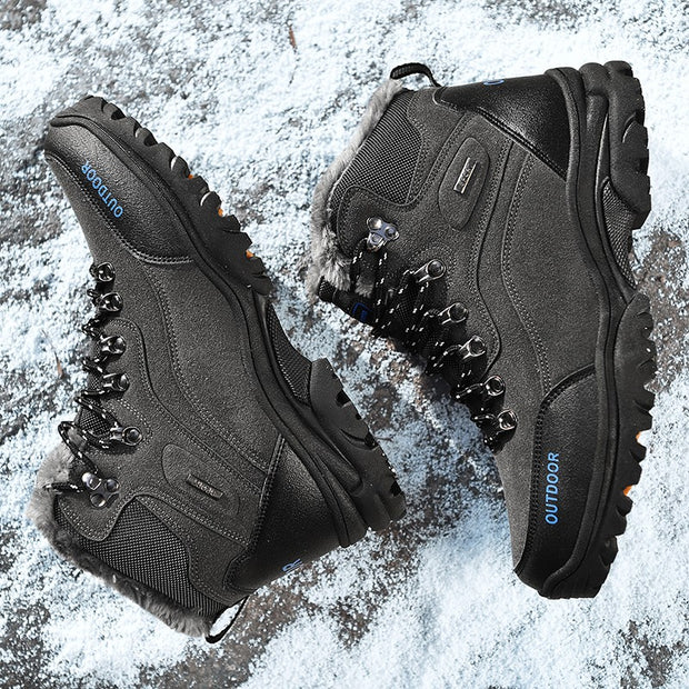 Man's winter velvet thermal slip resistant stylish fashion joker snow boots