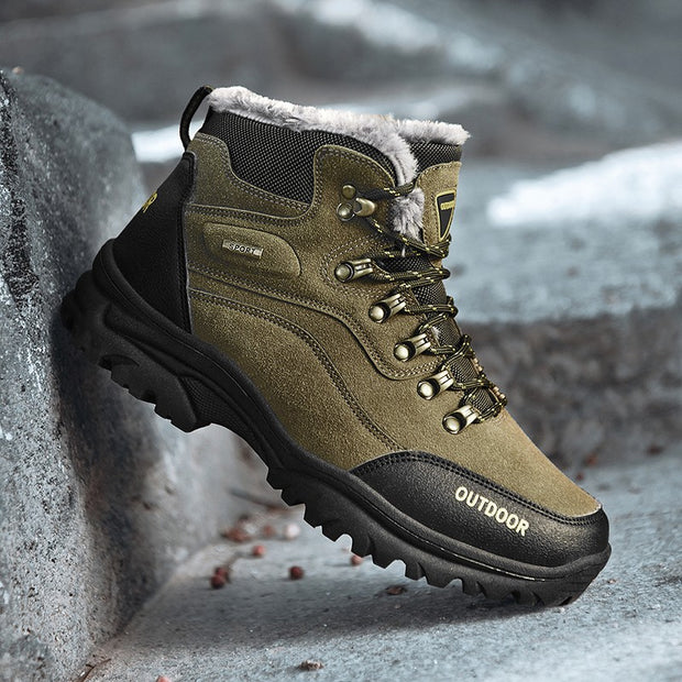 Man's winter velvet thermal slip resistant stylish fashion joker snow boots
