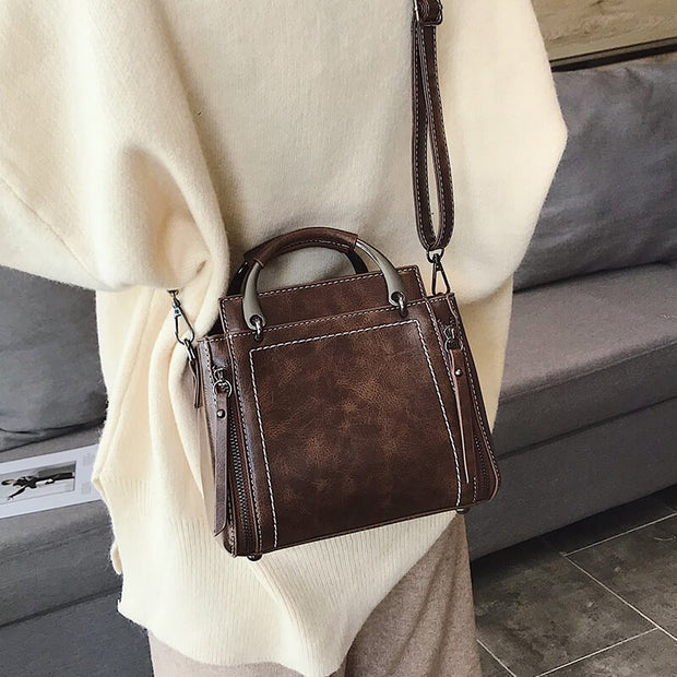 2021 in vogue chic elegant trendsetter leather shoulder bag handbag messenger bag