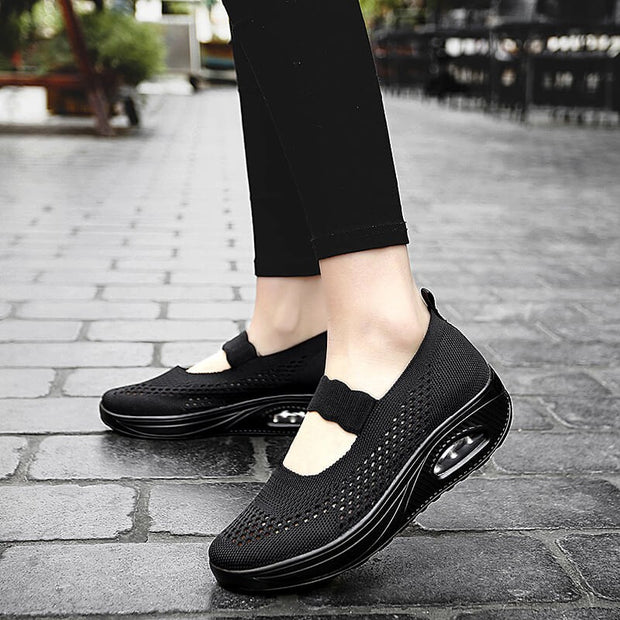 Women's lightweight breathable air-cushion elastic slip-on jogging sneakers