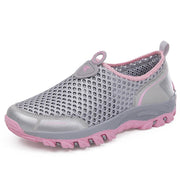 Women's Outdoor Slip-resistant Breathable Lightweight Sports Shoes 2303