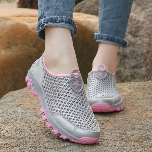 Women's Outdoor Slip-resistant Breathable Lightweight Sports Shoes