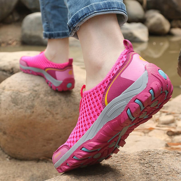 Women's Outdoor Slip-resistant Breathable Lightweight Sports Shoes